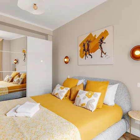 La Grande Terrasse 4 Stars-4br Sleeps 8, 135 Sqm * Cannes