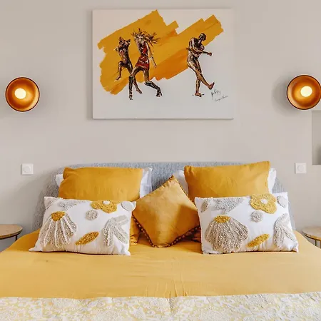 Apartman La Grande Terrasse 4 Stars-4br Sleeps 8, 135 Sqm *