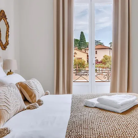 La Grande Terrasse 4 Stars-4br Sleeps 8, 135 Sqm